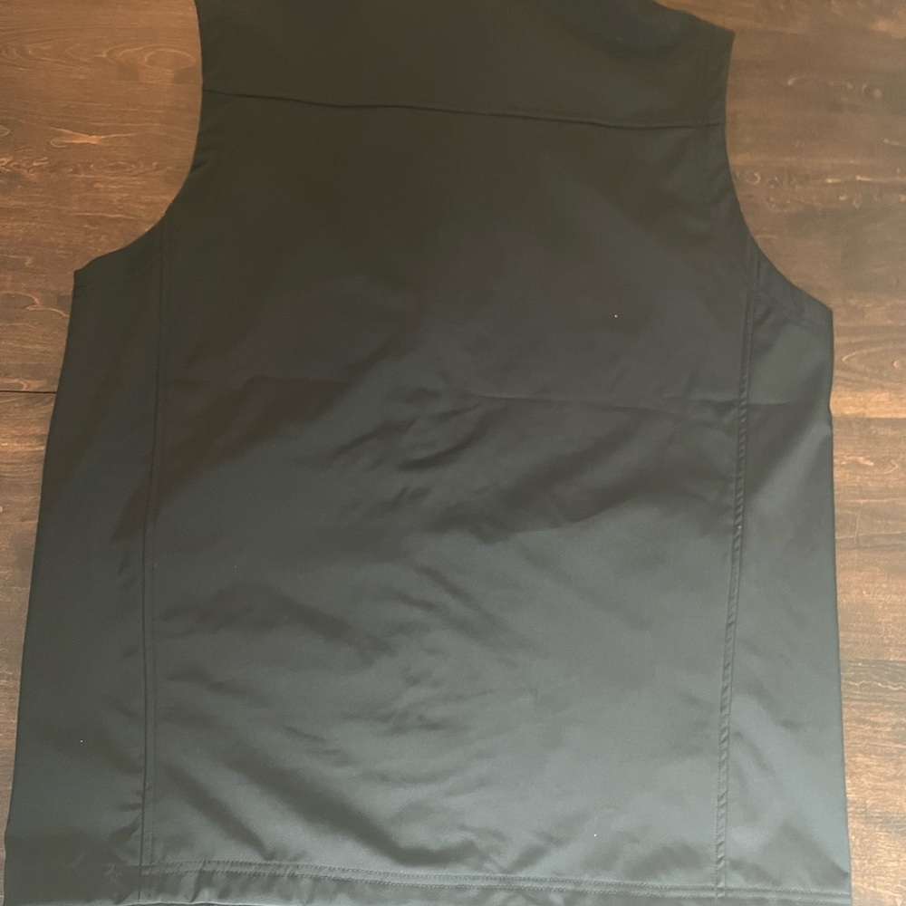 Edwards Vest - Picture 15 of 15